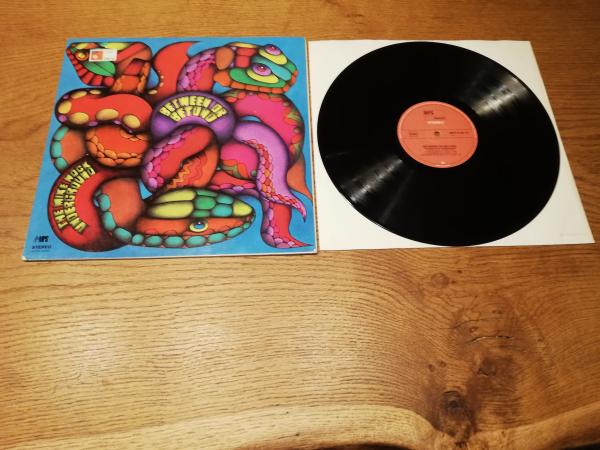 The Mike Nock Underground Between or Beyond 1971 MPS Records – MPS 15 261 ST  Deutsche Pressung NM/VG+